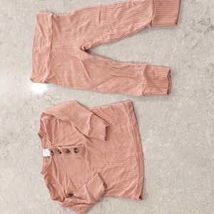 Lou Lou top and bottom set. 6-12 months.